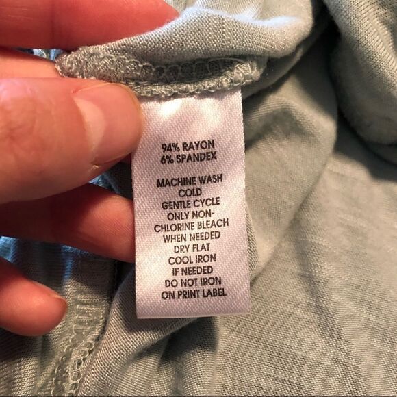 3 for $30! Loft minty green tank top - Picture 4 of 8